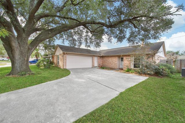 11611 Bonaparte Drive, Cypress, TX 77429