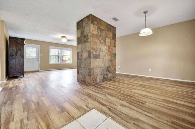 11611 Bonaparte Drive, Cypress, TX 77429