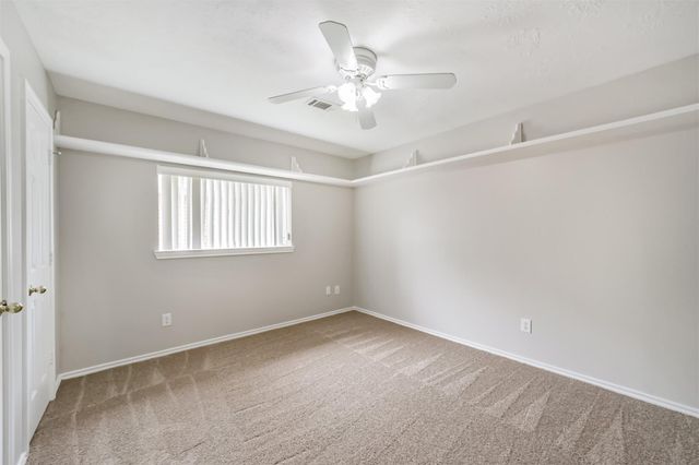 4901 Archway Drive, La Porte, TX 77571
