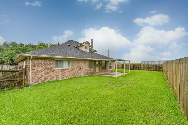 4901 Archway Drive, La Porte, TX 77571