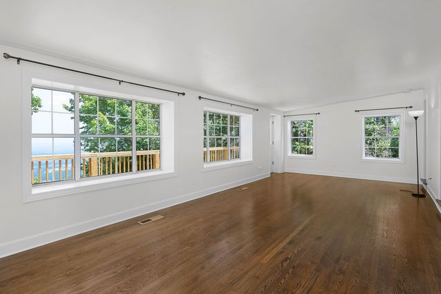 1003 E Brow Road, Lookout Mountain, TN 37350