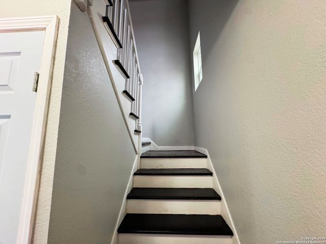 2815 S Pine, San Antonio, TX 78210