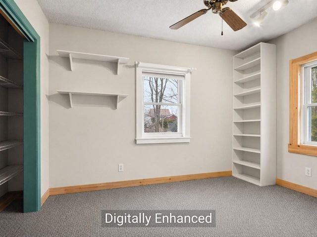 168 Place Road West, Hinesburg, VT 05461