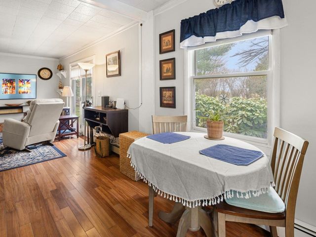 168 Place Road West, Hinesburg, VT 05461
