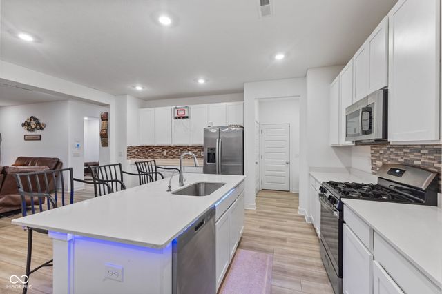 1384 Turnbridge Wls, Avon, IN 46123