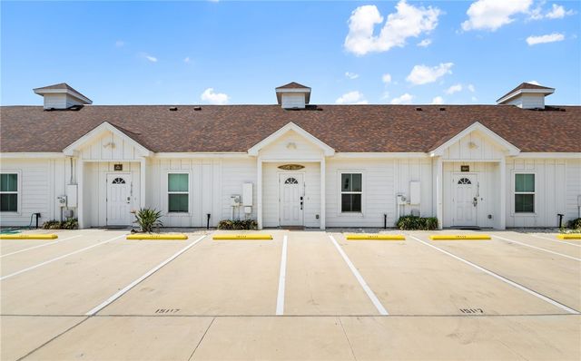 15117 KOKOMO Dr, Corpus Christi, TX 78418