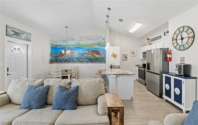 15117 KOKOMO Dr, Corpus Christi, TX 78418