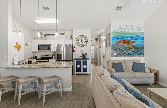 15117 KOKOMO Dr, Corpus Christi, TX 78418