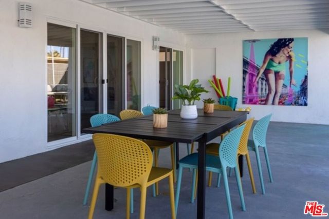 980 N Buttonwillow Circle, Palm Springs, CA 92262