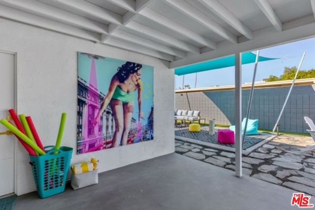 980 N Buttonwillow Circle, Palm Springs, CA 92262