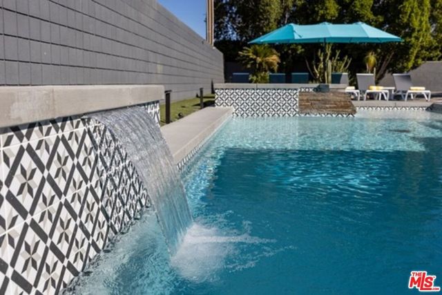 980 N Buttonwillow Circle, Palm Springs, CA 92262