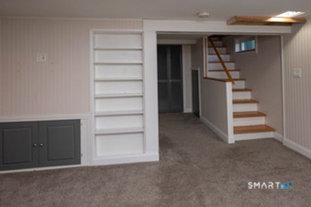 10 Edwards Road, Old Saybrook, CT 06475