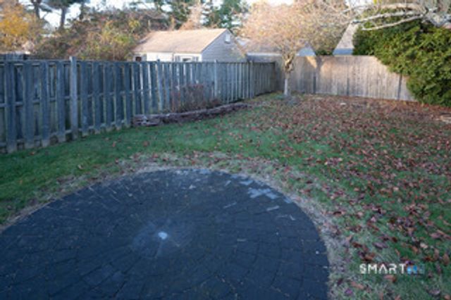 10 Edwards Road, Old Saybrook, CT 06475