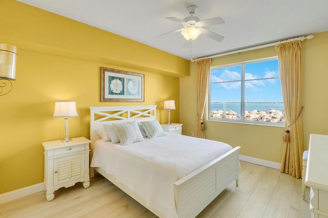 875 NW Flagler Avenue 401, Stuart, FL 34994