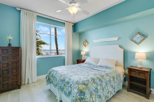 875 NW Flagler Avenue 401, Stuart, FL 34994