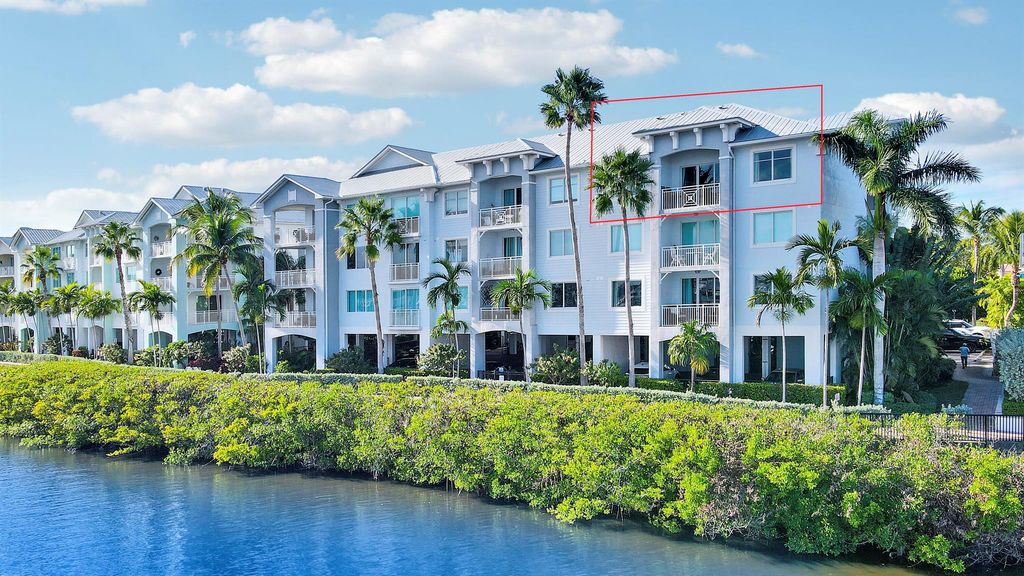 875 NW Flagler Avenue 401, Stuart, FL 34994