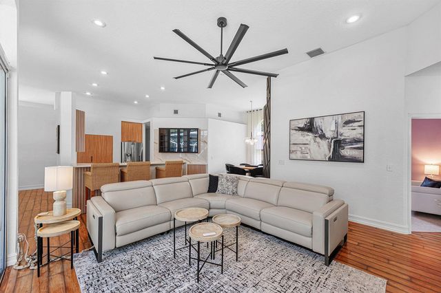 7235 NW 63rd Terrace, Parkland, FL 33067