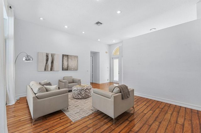 7235 NW 63rd Terrace, Parkland, FL 33067