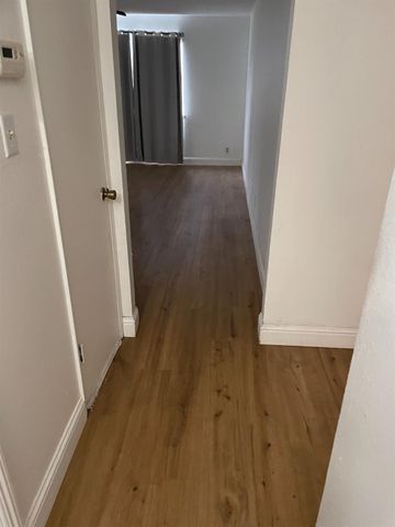 6129 Kermit Ln, Stockton, CA 95207