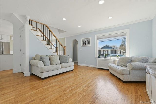 120 Linwood Avenue, North Bellmore, NY 11710