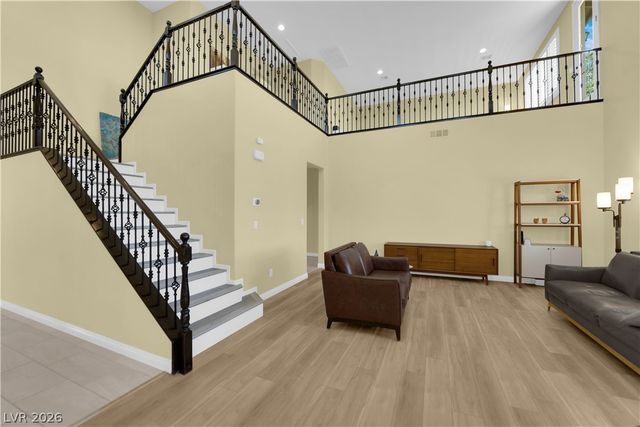 608 Highland Bluff Way, Las Vegas, NV 89138