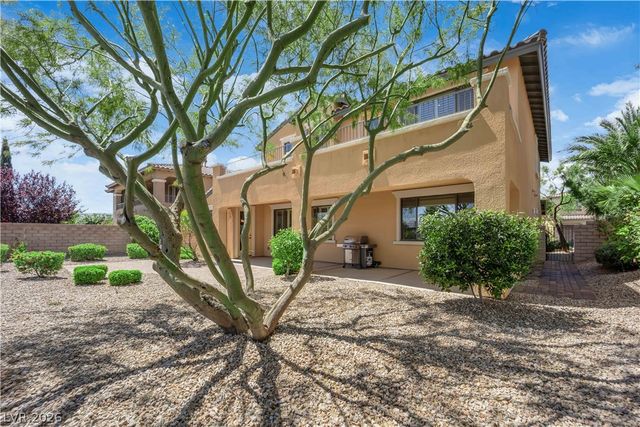608 Highland Bluff Way, Las Vegas, NV 89138
