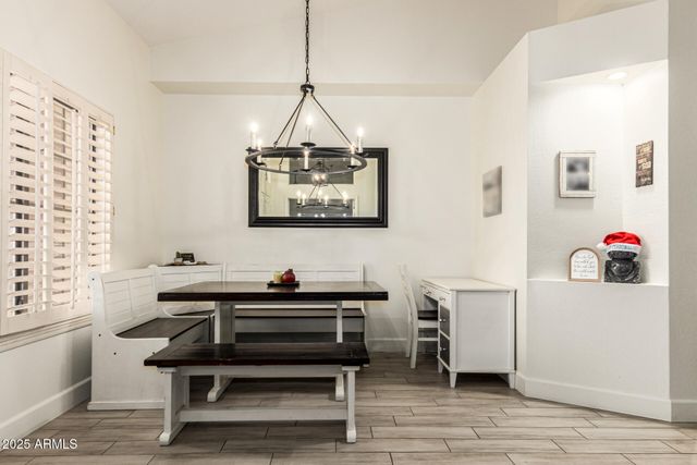 650 S BAY Drive, Gilbert, AZ 85233