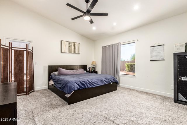 650 S BAY Drive, Gilbert, AZ 85233