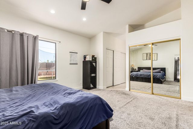 650 S BAY Drive, Gilbert, AZ 85233