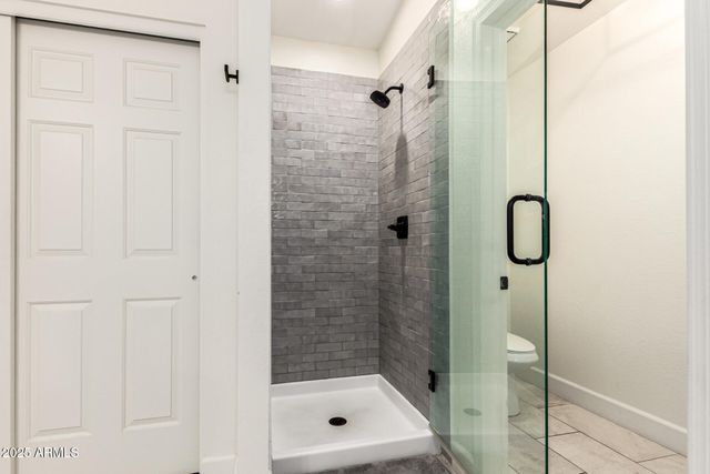 650 S BAY Drive, Gilbert, AZ 85233