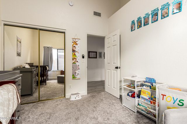 650 S BAY Drive, Gilbert, AZ 85233