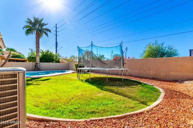 650 S BAY Drive, Gilbert, AZ 85233