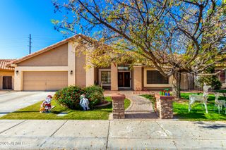 650 S BAY Drive, Gilbert, AZ 85233