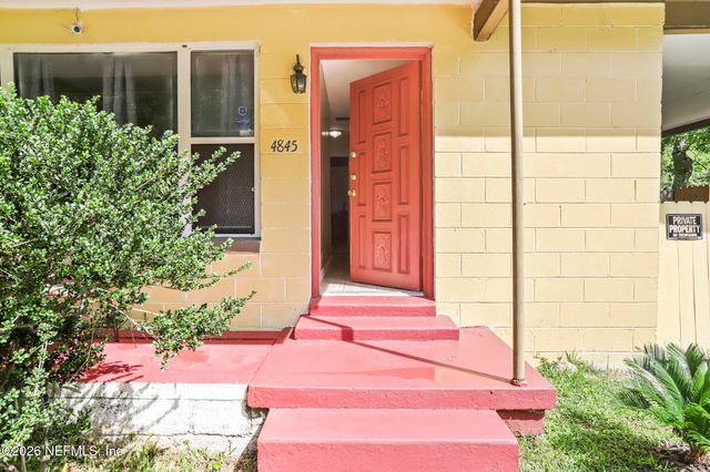 4845 WESCH Boulevard, Jacksonville, FL 32207