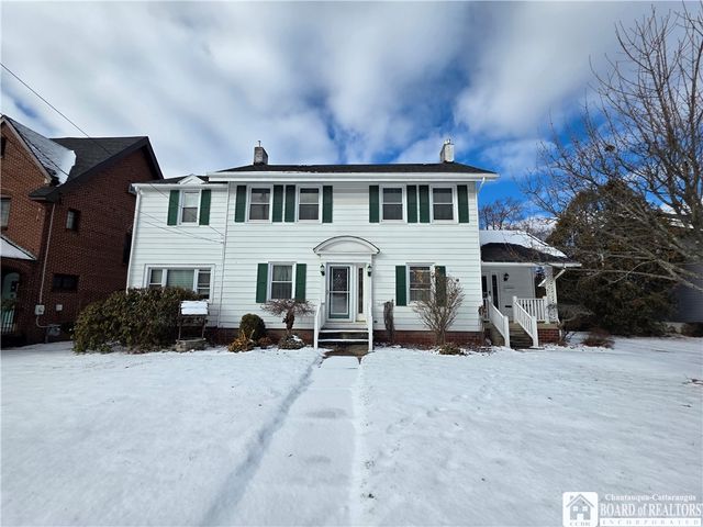 715 East Main Street, Bradford City, PA 16701