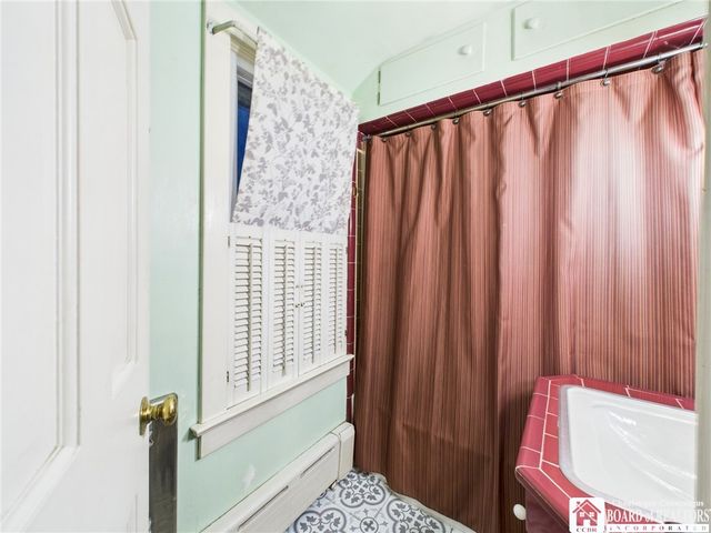 715 East Main Street, Bradford City, PA 16701