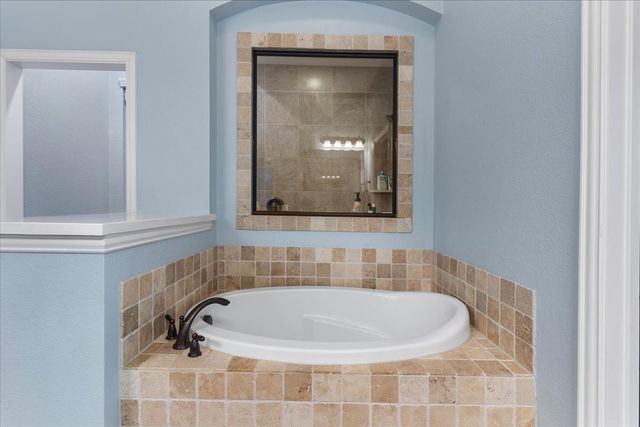 5621 Fringetree Drive, Mckinney, TX 75071