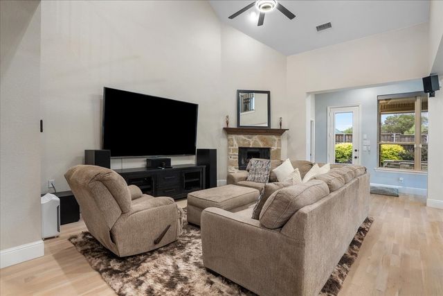 5621 Fringetree Drive, Mckinney, TX 75071