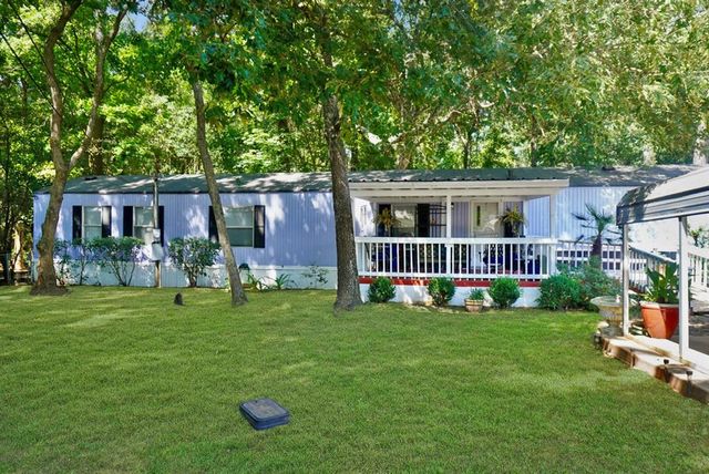 202 Ridgeside, Montgomery, TX 77316