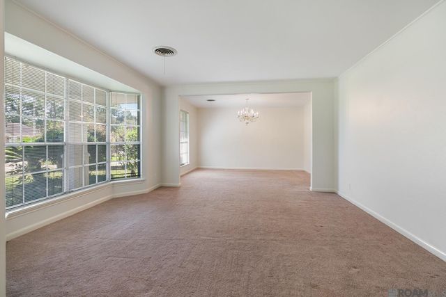 12275 E Sheraton Dr, Baton Rouge, LA 70815
