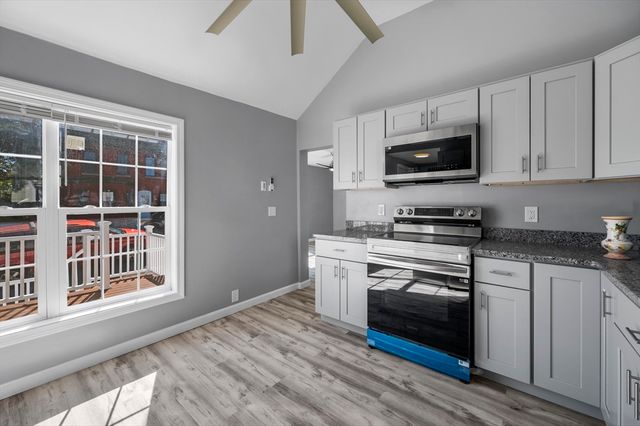 55 Mendon St, Worcester, MA 01604