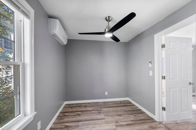 55 Mendon St, Worcester, MA 01604