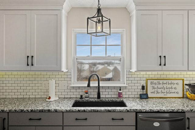 1284 Greendale Road, Lexington, KY 40511