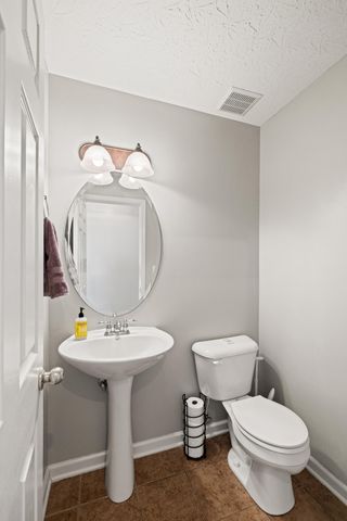 1284 Greendale Road, Lexington, KY 40511