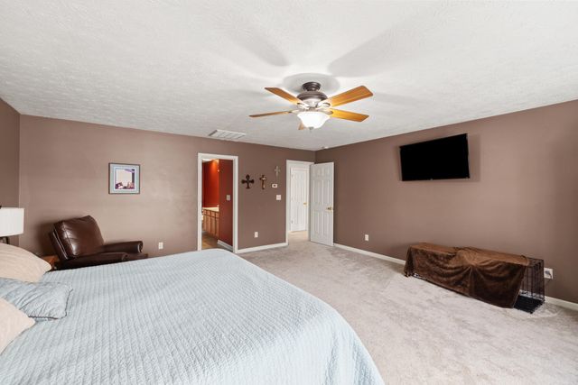 1284 Greendale Road, Lexington, KY 40511