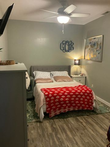 1284 Greendale Road, Lexington, KY 40511