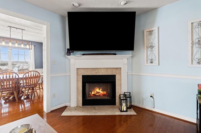 1284 Greendale Road, Lexington, KY 40511