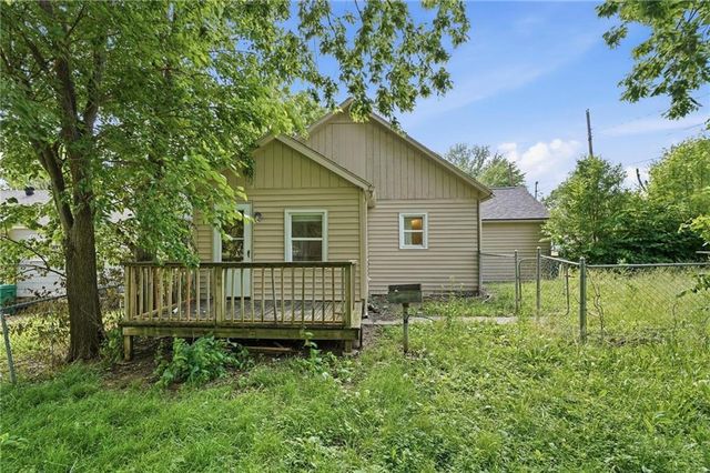 2507 N 47th Street, Kansas City, KS 66104