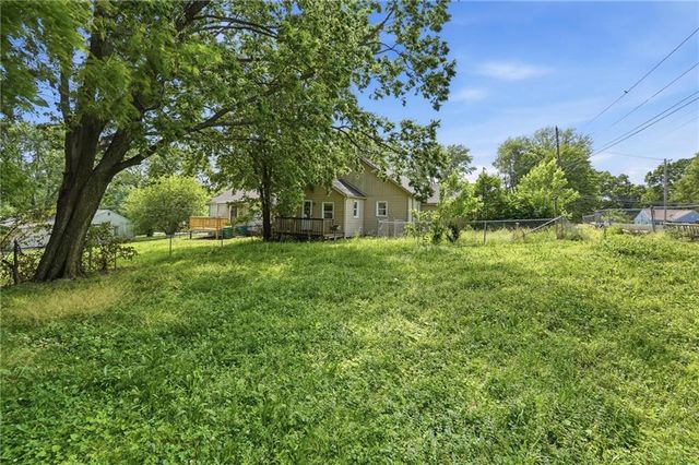 2507 N 47th Street, Kansas City, KS 66104