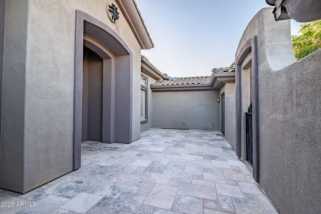 2339 W HAZELHURST Drive, Anthem, AZ 85086